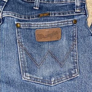 Men’s wrangler pants